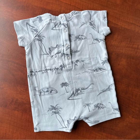 Kate Quinn • short sleeve kanga shortie • blue dinosaur print - Picture 3 of 4